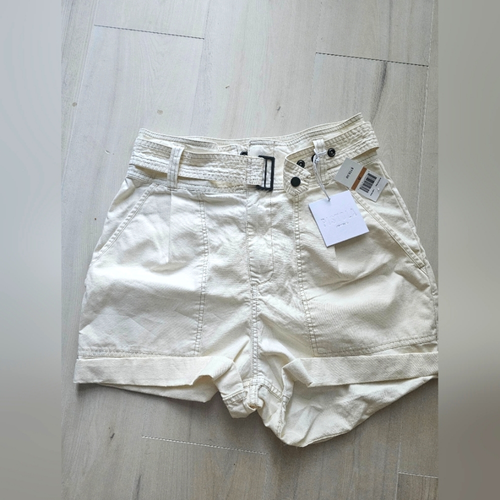 Pistola paper bag shorts with belt. BNWT